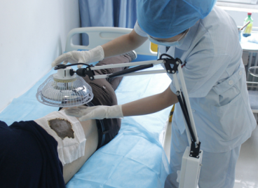 特定電磁波治療機