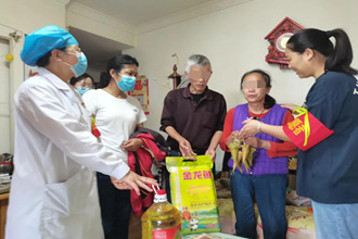 濃情端午，“粽”情告“白”