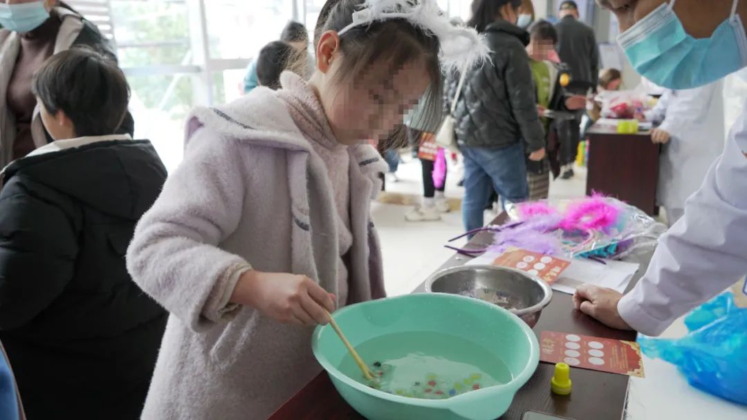 元宵佳節(jié)鬧元宵，醫(yī)患共建樂融融