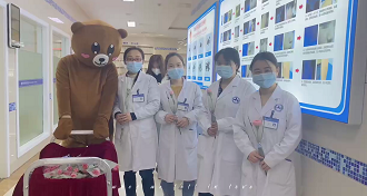 致敬醫(yī)護(hù)崗位的女神們！